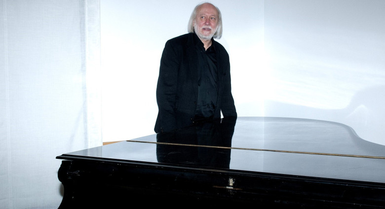 Laszlo Krasznahorkai