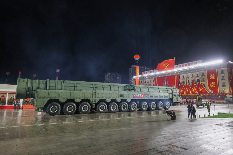 paradă militară coreea de nord