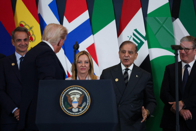 Greek Prime Minister Kyriakos Mitsotakis , US President Donald Trump, Italian Prime Minister Giorgia Meloni, Pakistani Prime Minister Shehbaz Sharif and Prime Minister Sir Keir Starmer during the Sharm El Sheikh Peace Summit in Egypt. Picture date: Monday