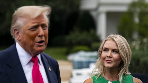 Donald Trump și Karoline Leavitt