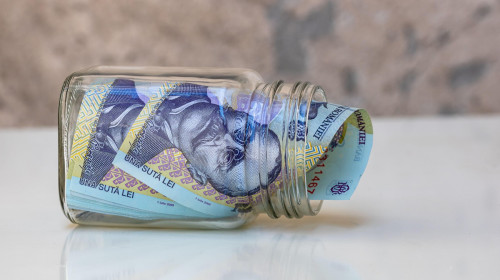 bani, taxe, impozite