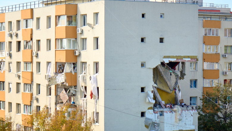 Bucharest, Romania. 17th Oct, 2025: Several apartments destroyed in a powerful explosion caused by a gas buildup at a residential building in the Rahova district of Bucharest. At the time of reporting, there were three dead and thirteen injured transporte