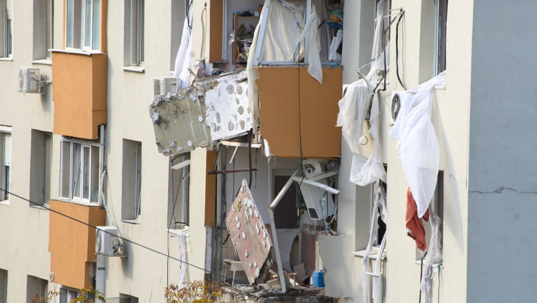 Deadly Gas Explosion Hits Residential Building in Bucharest, Romania