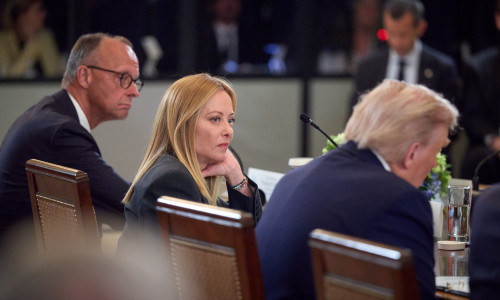 Georgia Meloni și Donald Trump/ Profimedia