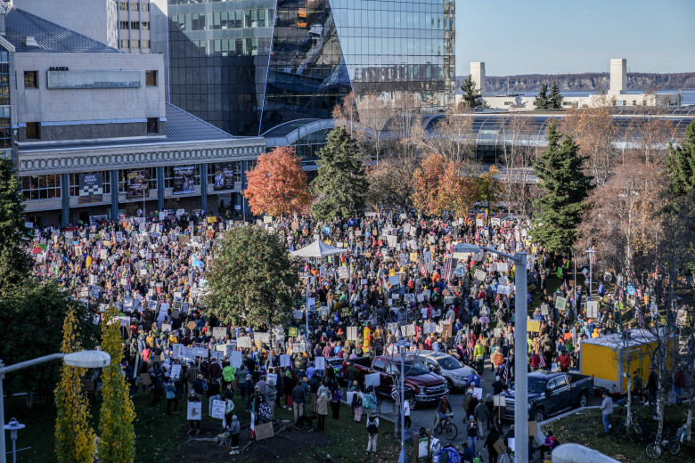 Sute de mii de persoane au manifestat împotriva lui Trump în toată America/ Profimedia