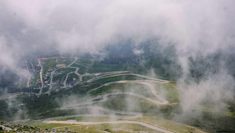 The Transalpina is the highest road in Romania, crossing the Carpathians with stunning mountain views, sharp turns, and breathtaking scenery.