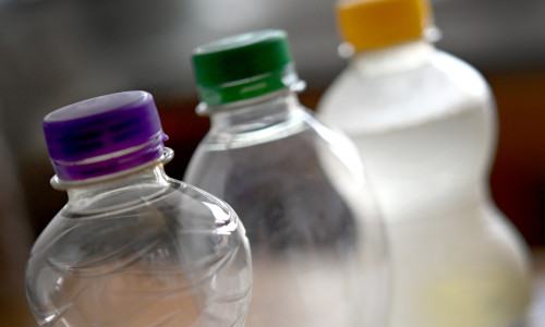 ++ THEME PICTURE ++ WASTE MANAGEMENT / PLASTICS RECYCLING / PLASTICS / ENVIRONMENT / DEPOSIT / WASTE PREVENTION / PET BOTTLES