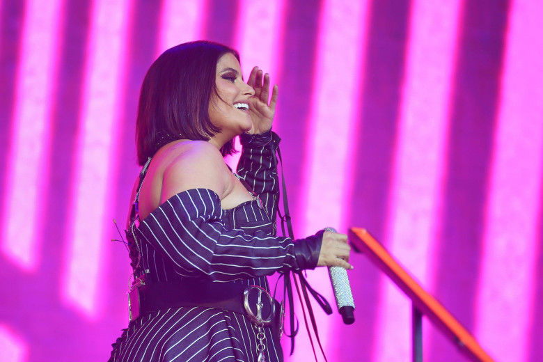 München, Bayern, Deutschland, 30.08.2025: Olympiapark: Superbloom-Festival: Nelly Furtado singt auf der Bühne *** Munich