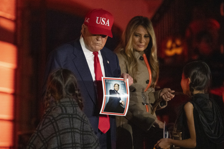 Trump a transformat Casa Albă într-un carnaval de Halloween/ Profimedia