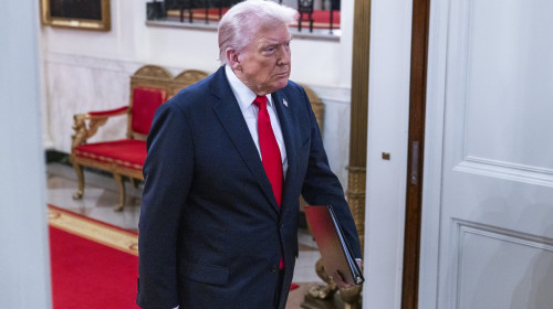 Trump speaks at a fundraiser for his ballroom extension