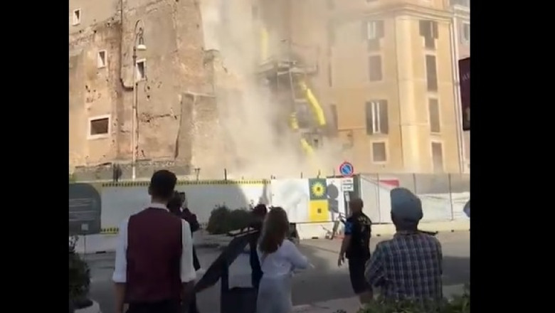 Muncitor român prins sub dărâmături