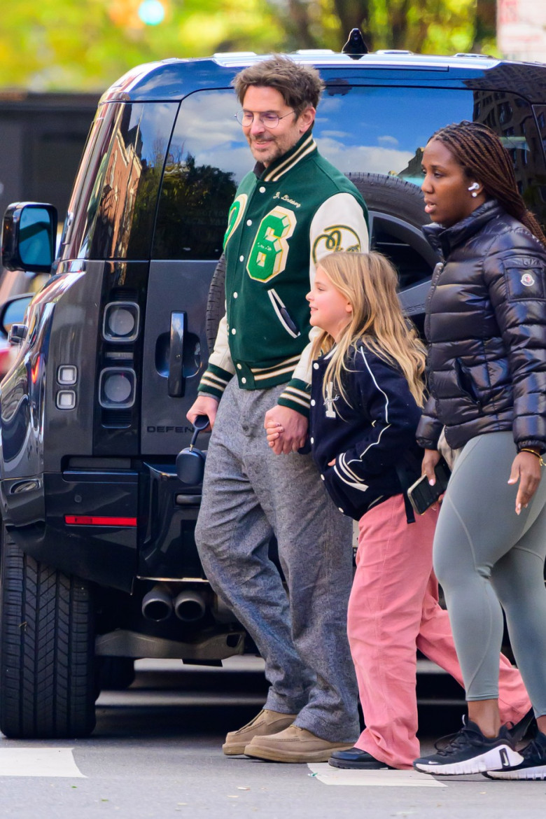 Bradley Cooper și fiica sa