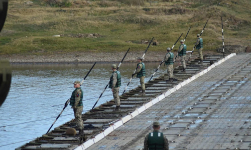 exercitiu Militari români, francezi şi portughezi (2)