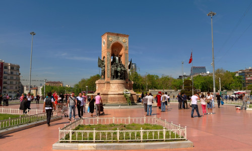 Piaţa Taksim din Istanbul