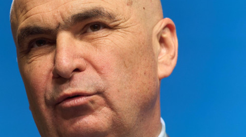 Bucharest, Romania. 3rd Oct, 2025: Ilie Bolojan, Prime Minister of Romania, holds a press conference marking 100 days since taking office at Victoria Palace, the headquarters of the Romanian Government. Credit: Lucian Alecu/Alamy Live News