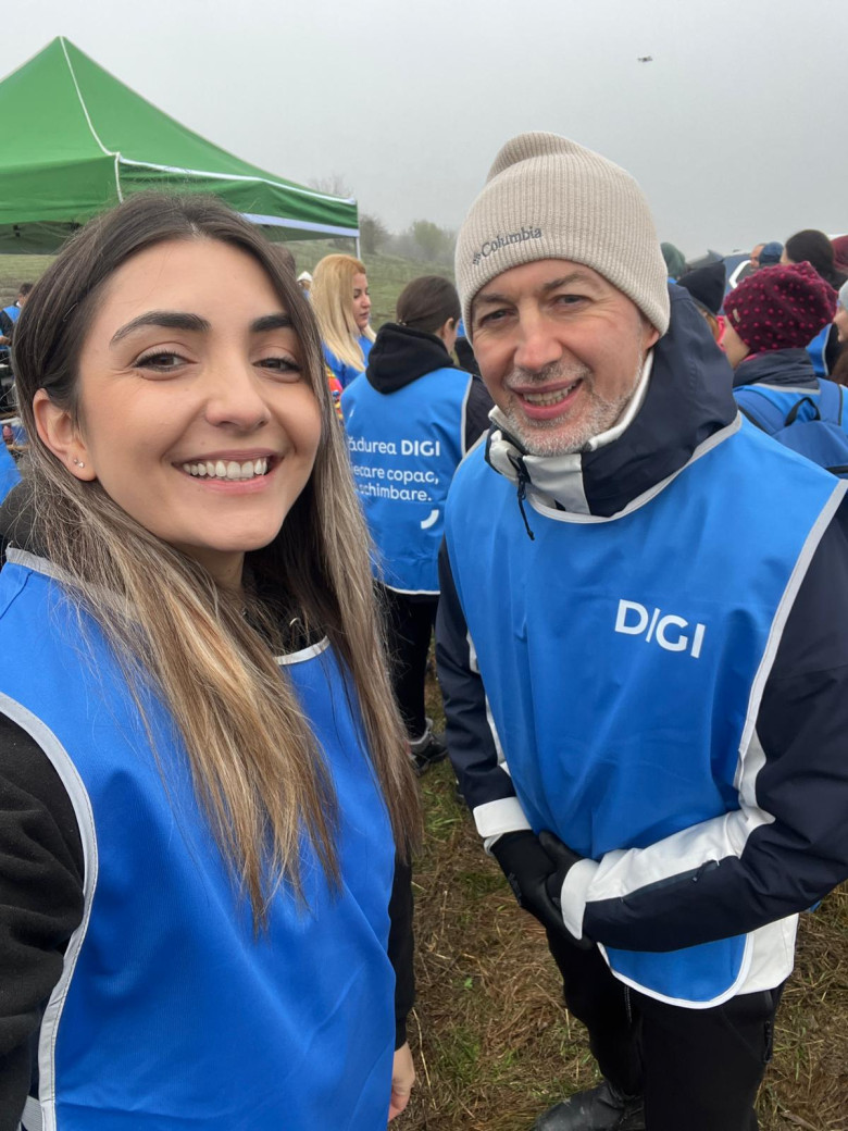 1c093af6-969e-4950-8b54-ee94a6d331e0