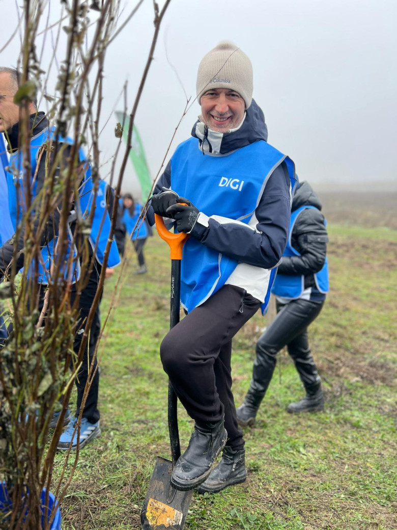 fd9e254a-8231-4005-b15d-403f4bdfa861