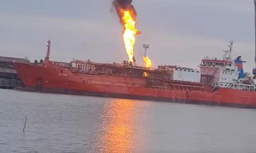 O navă încărcată cu GPL a fost lovită de dronă pe malul ucrainean al Dunării/ Foto: Captură video