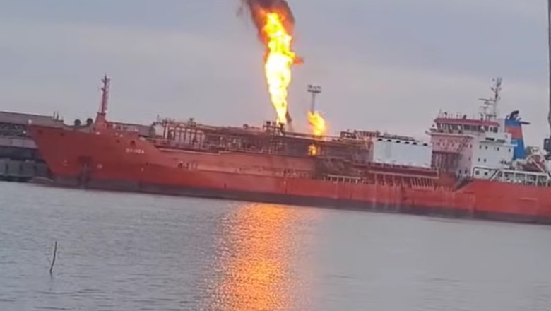 O navă încărcată cu GPL a fost lovită de dronă pe malul ucrainean al Dunării/ Foto: Captură video