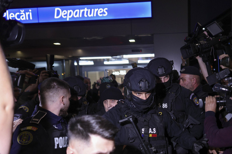 INSTANT_POTRA_OTOPENI_07_INQUAM_Photos_Octav_Ganea