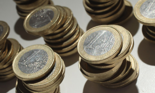 Europe Wrestles With Debt Crisis