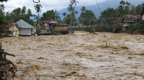 25 Died: Aftermath of Flash flood in West Sumatra Indonesia