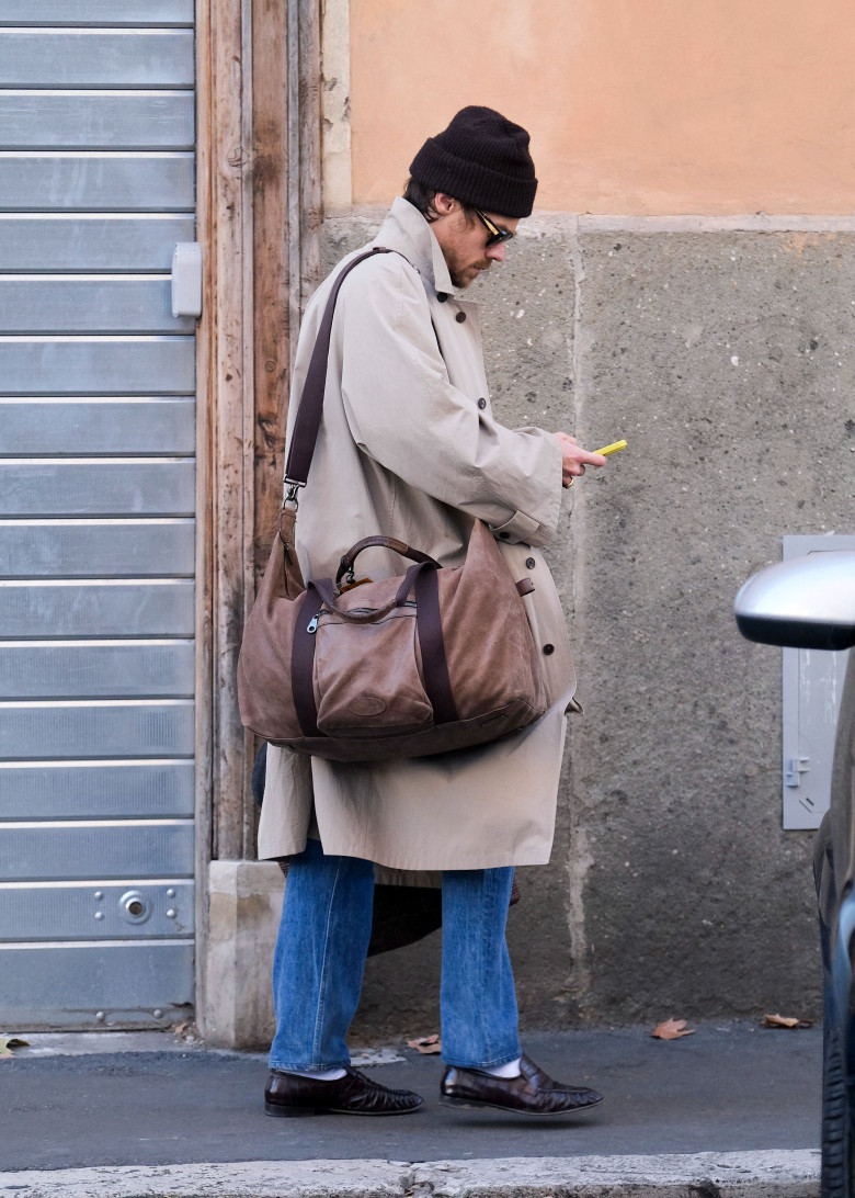 EXCLUSIVE: Harry Styles is seen taking a stroll in Rome
