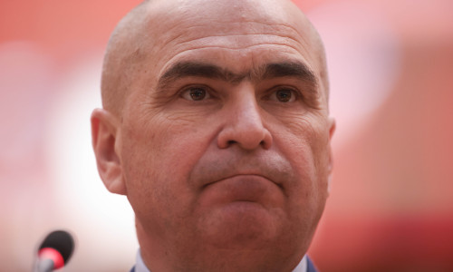 2025-12-02 George Calin_instant asumare-2373