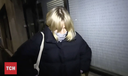 Luiza Rozova in Paris