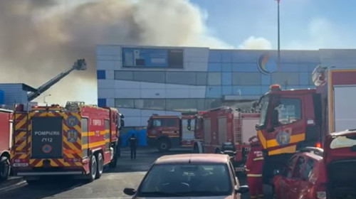 incendiu la un depozit de pe Bulevardul Iuliu Maniu