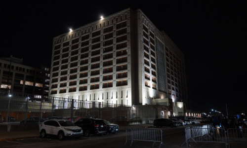 NY: Celebrations erupt outside federal prison holding Maduro