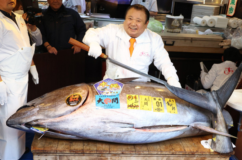 510 million yen bluefin tuna is dispalyed at a sush restaurant