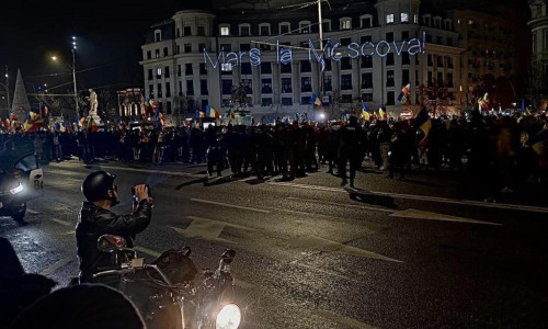 mesajul marș la moscova