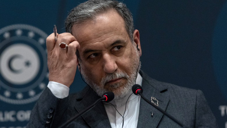 Turkey's Foreign Minister Meets His Iranian Counterpart As Regional Tensions Rise