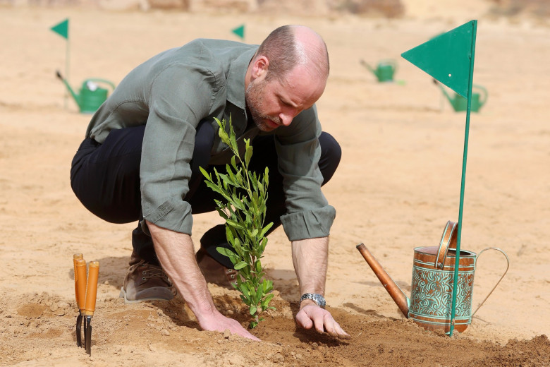 Prince of Wales visits Saudi Arabia - Day 3