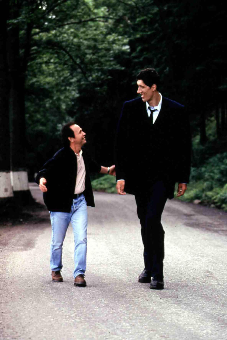 My Giant, Billy Crystal, Ghiță Mureșan, în "My Giant"