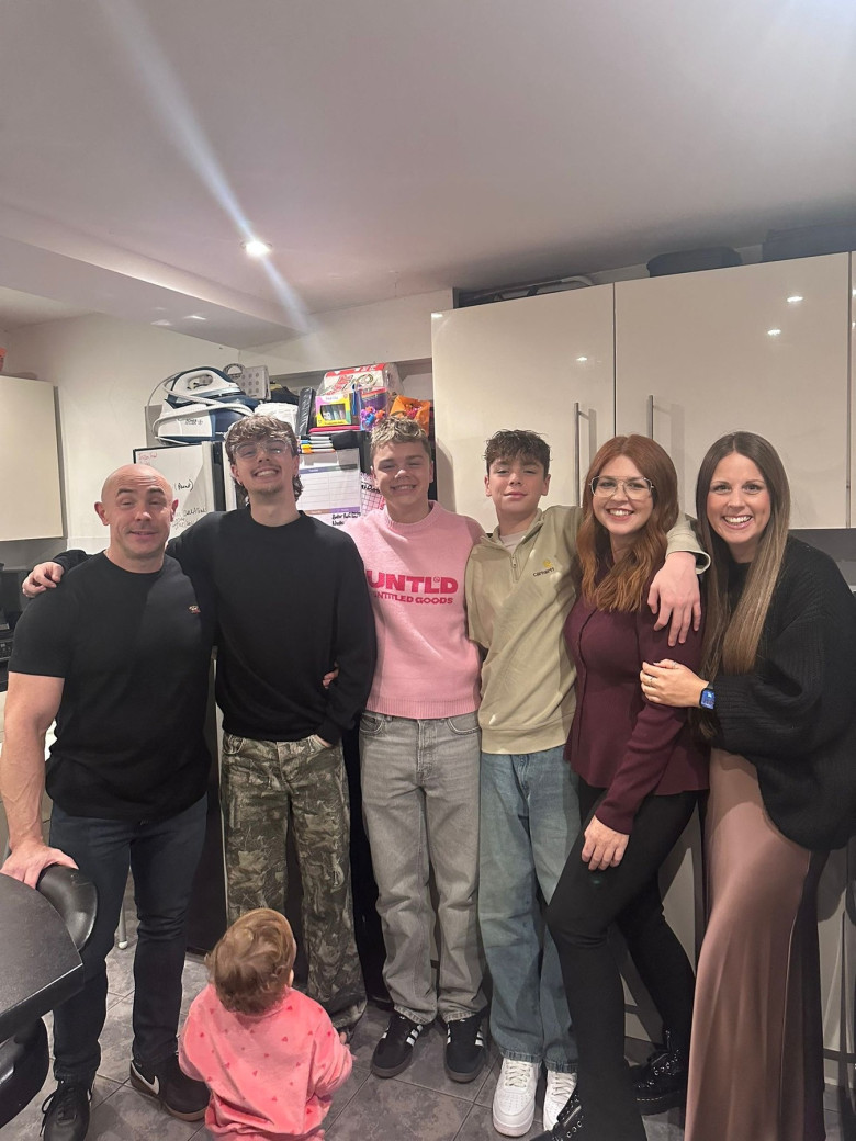 sotie si fosta sotie sunt cele mai bune prietene