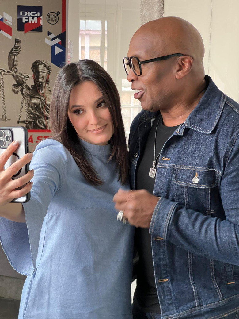 Haddaway de73edca-33b2-4f93-83f6-b3460f712a6d