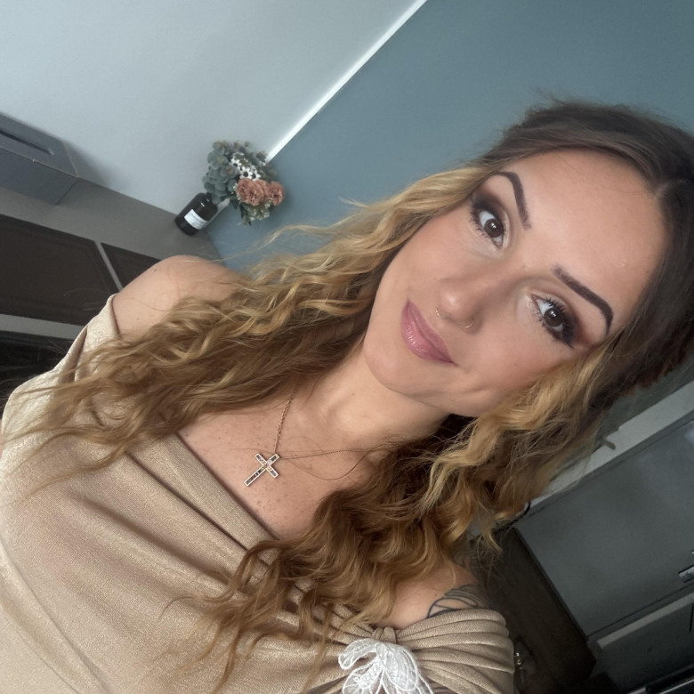 Charlotte Divine (1)