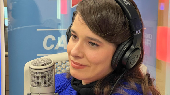 Kira Hagi, despre iubire, bunici și teatru: "Mă simt binecuvântată că port acest nume"