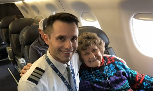 o bunica de 88 de ani la primul zbor