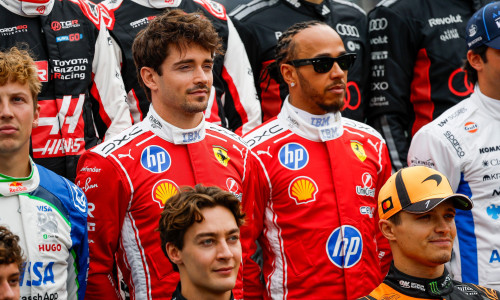 Melbourne, Australie. 08th Mar, 2026. LECLERC Charles (mco), Scuderia Ferrari SF-26, HAMILTON Lewis (gbr), Scuderia Ferrari SF-26, portrait during the Formula 1 Qatar Airways Australian Grand Prix 2026, 1st round of the 2026 Formula One World Championship
