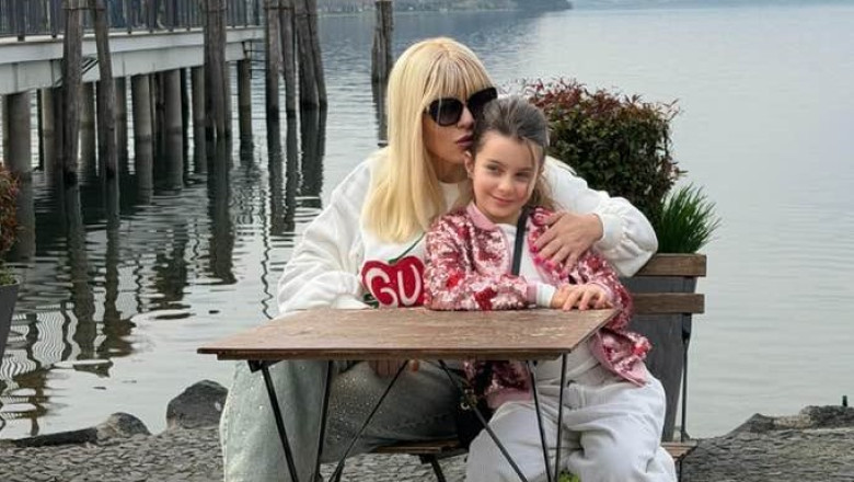 Elena Udrea și fiica ei, Eva Maria/ Foto: Facebook