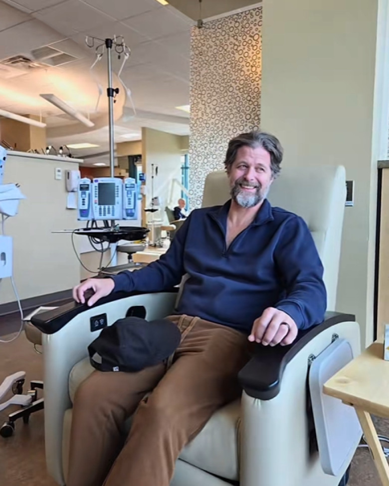 Jacob Johnson, cancer la san (3)