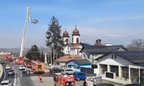 incendiu biserica pucheni prahova (4)