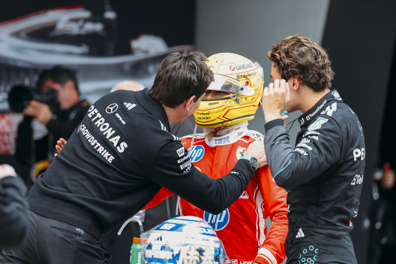 F1 2026: Chinese Grand Prix: Antonelli Wins