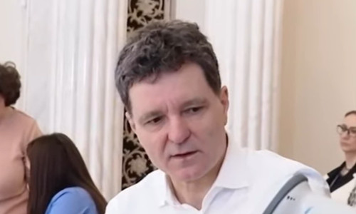 nicusor dan a donat sange