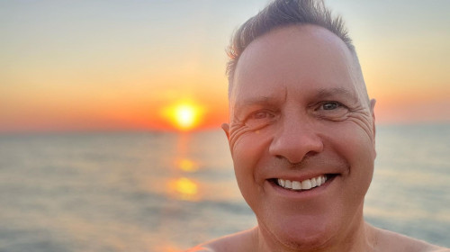 EXCLUSIVE: 'I ditched bleak Britain and moved to a country I had never visited before – now I’m worth Ł20m’