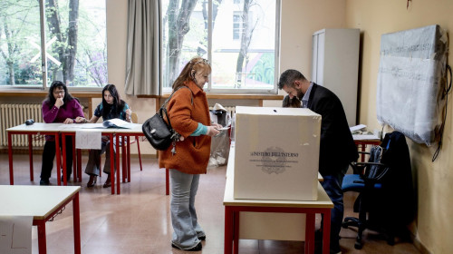 Referendum: Aperti I Seggi, Si Vota Oggi E Domani
