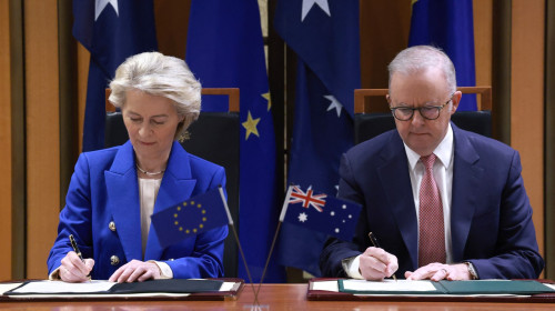 Ursula von der Leyen și pe premierul australian Anthony Albanese profimedia-1085723631
